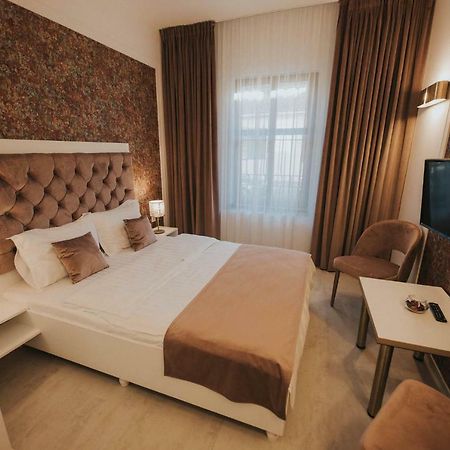 Hotel Marabella Sybin Zewnętrze zdjęcie