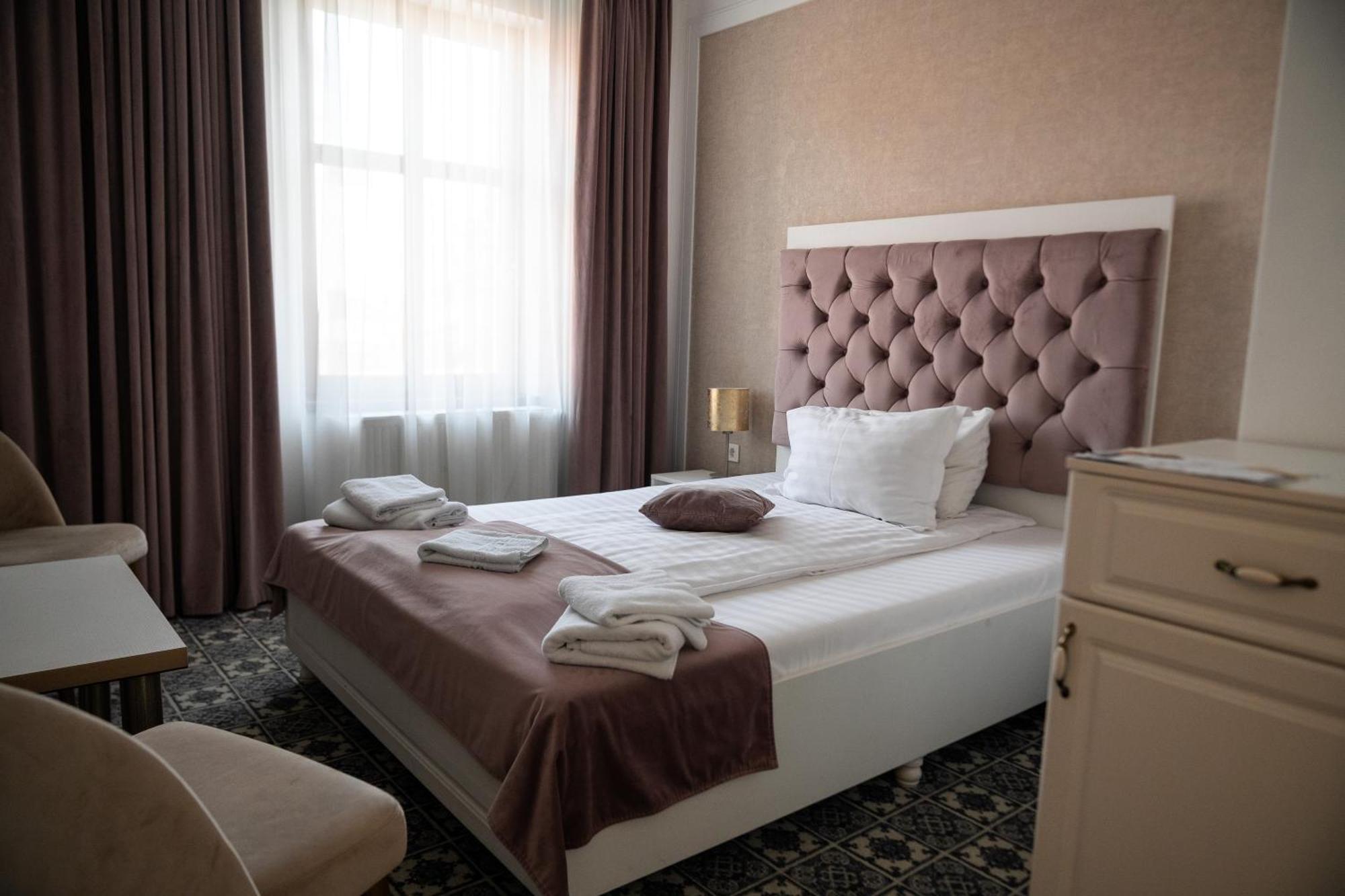 Hotel Marabella Sybin Zewnętrze zdjęcie
